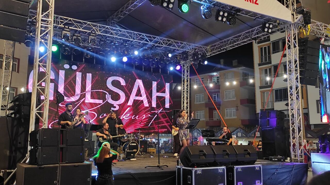 Taşköprü'de Festival Sahnesinde Müzik Şöleni Yaşandı 1