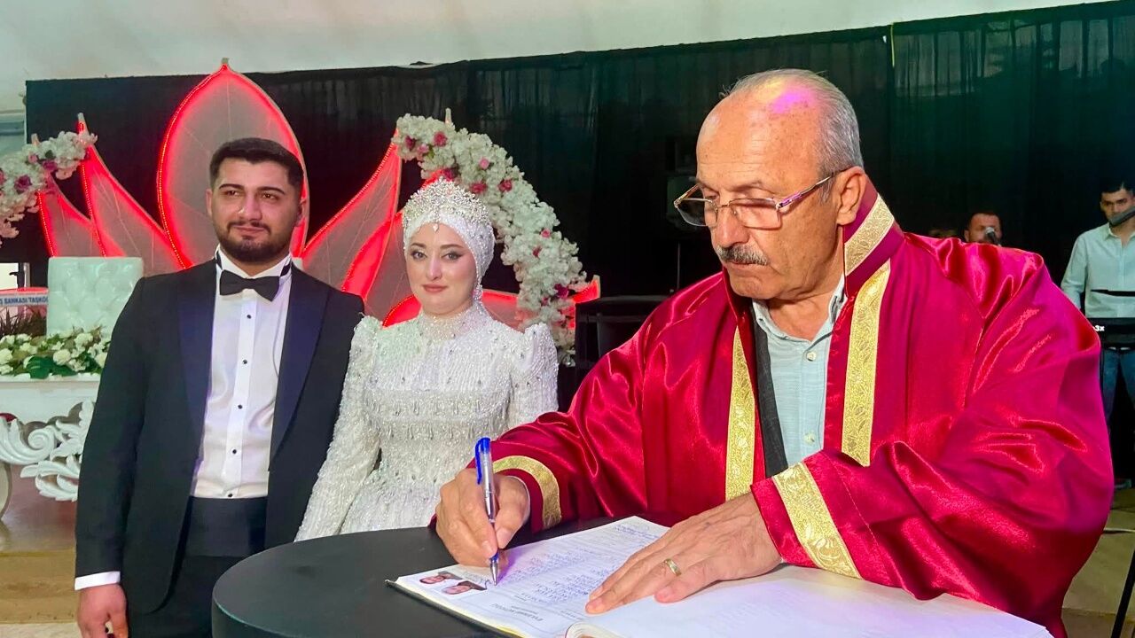 Taşköprü’de Genç Çift Mutluluğa “Evet” Dedi Burak Ve Esra Dünyaevine Girdi 3