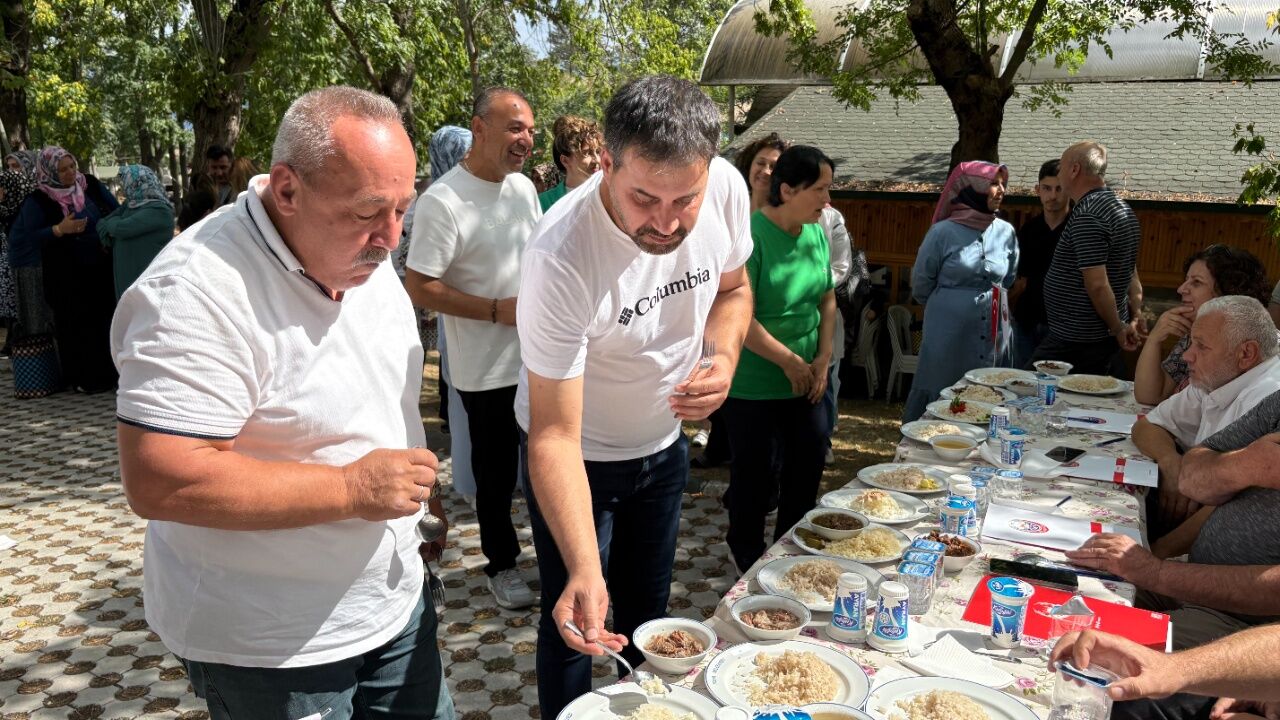 Tosya’da Pilav Yarışması Renkli Görüntülere Sahne Oldu