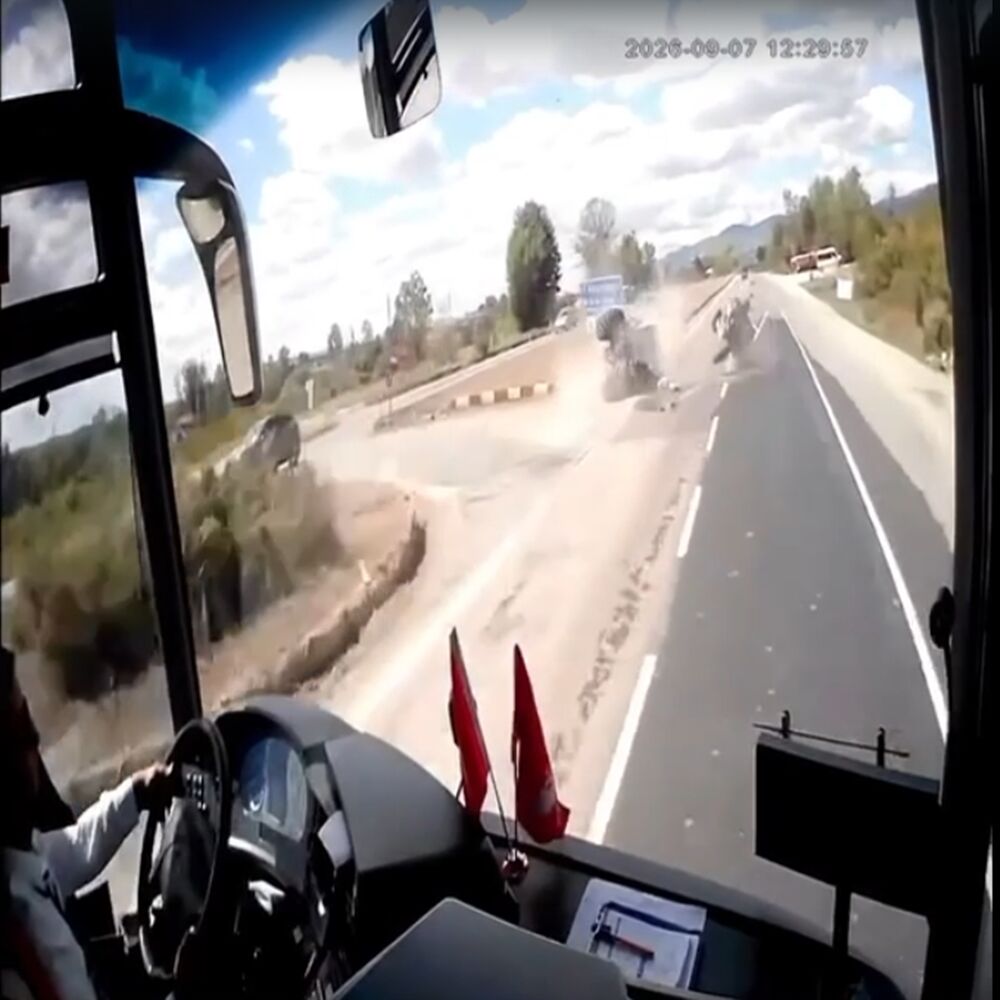 Ala Tarla Korkunç Kaza (1)