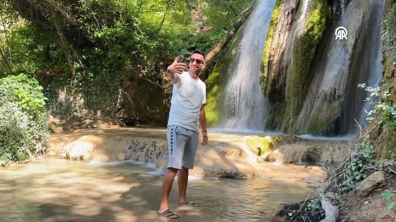 Araç Ilçesindeki Okçular Şelalesi (2)