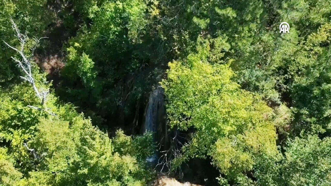 Araç Ilçesindeki Okçular Şelalesi (4)
