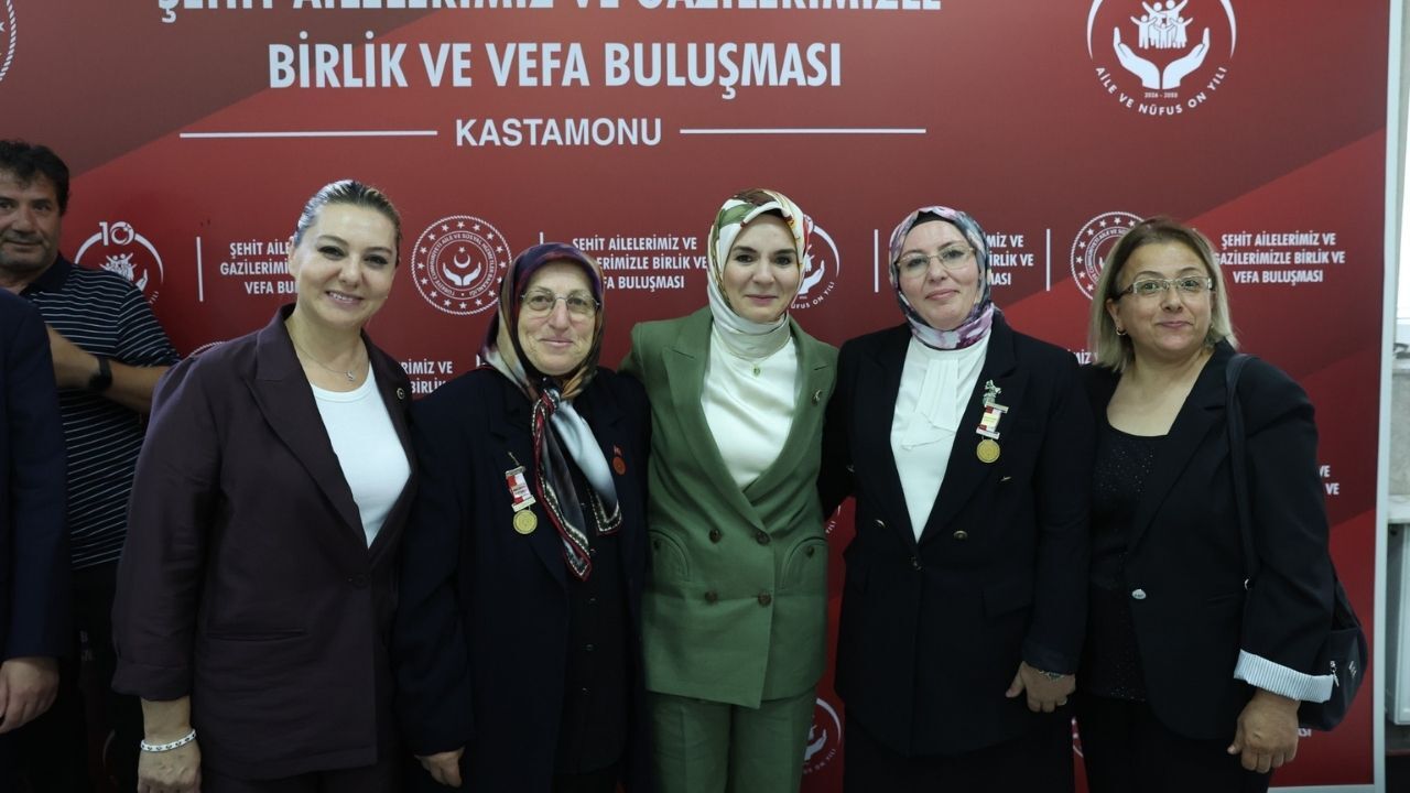 Bakan Göktaş Kastamonu’da Şehit Aileleri Ve Gazilerle Buluştu (4)