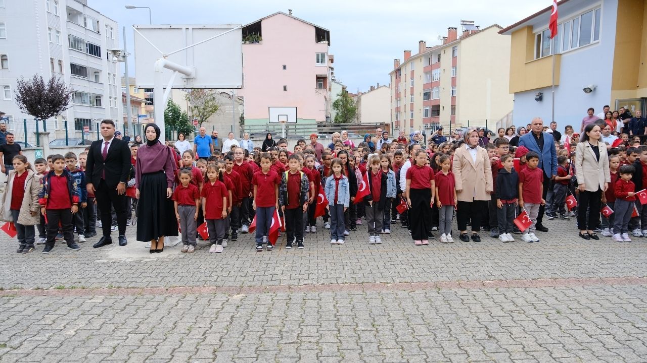 Bozkurt’ta Yeni Eğitim Yılının Ilk Zili Çaldı (3)