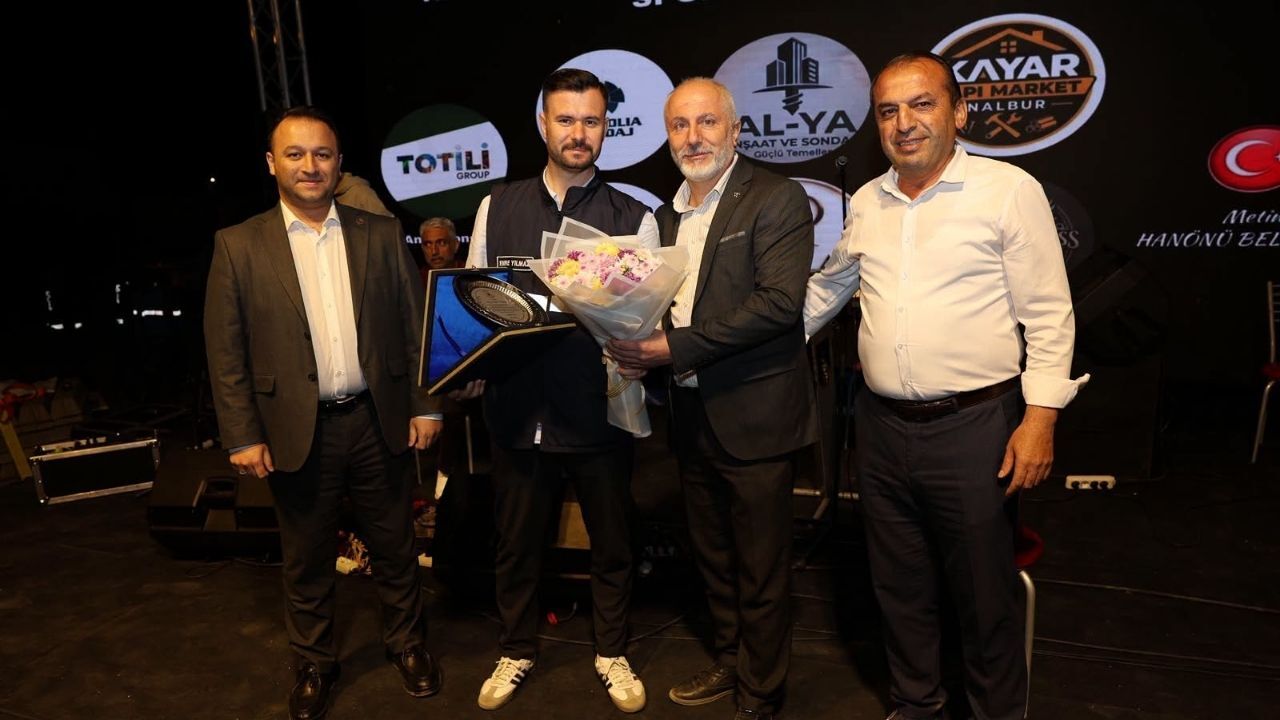 Hanönü’de Panayırı Anbean Aktaran Basına Plaket (2)
