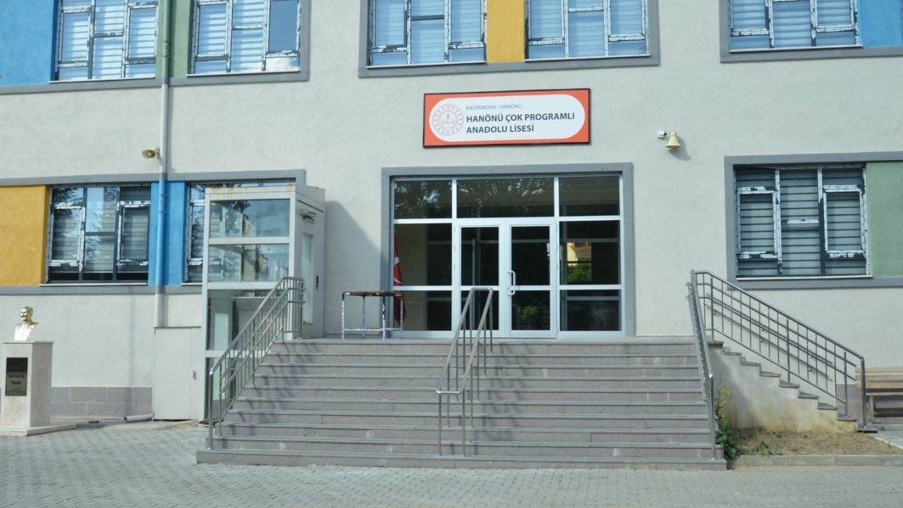 Hanönü’de Yeni Lise Binasına Yeni Müdür Atandı (3)