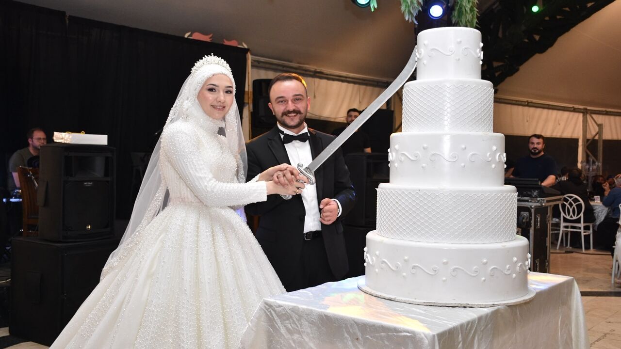 Hüseyin Tavukcu Hülya Çelik (4)