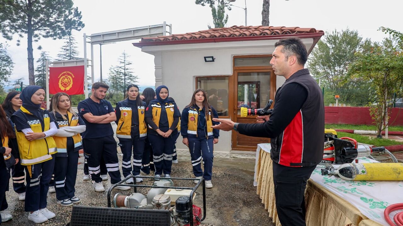 Itfaiye Taşköprü Eğitim (2)