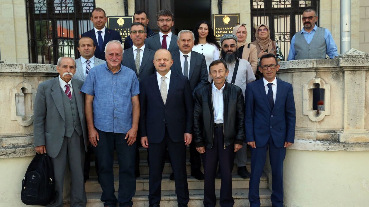Kastamonu Yazma Eser Kütüphanesi (5)