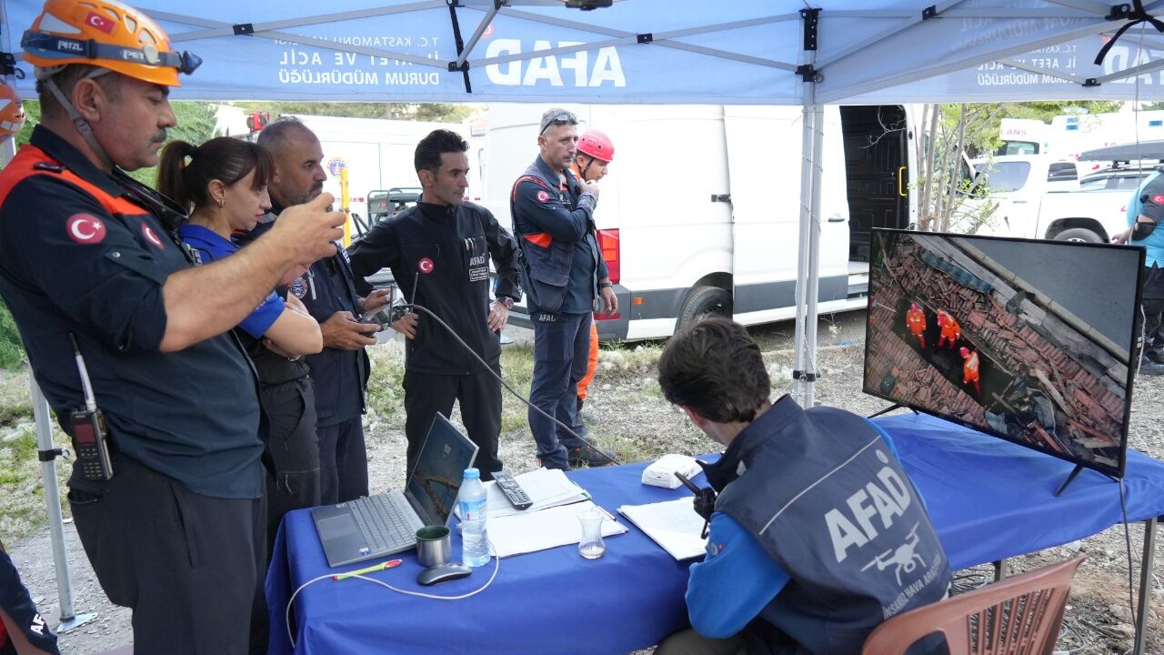Kastamonu’da Bina Çökmesi Tatbikatı Gerçeği Aratmadı 2