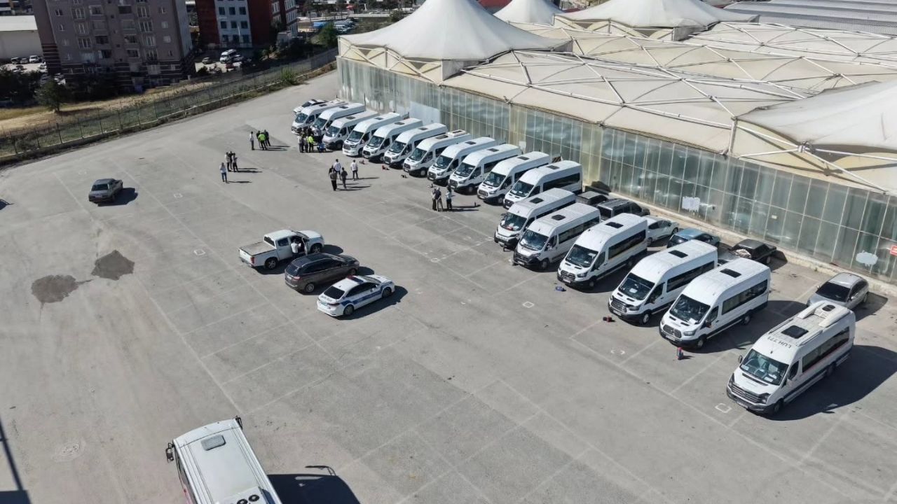 Kastamonu’da Okul Servislerine Yeni Dönem Kontrolü (3)
