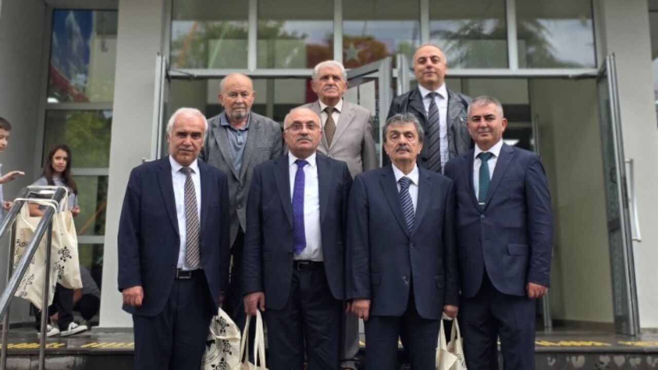 Kastamonu’da Şehit Şerife Bacı Ortaokulu 40 Yaşında 4