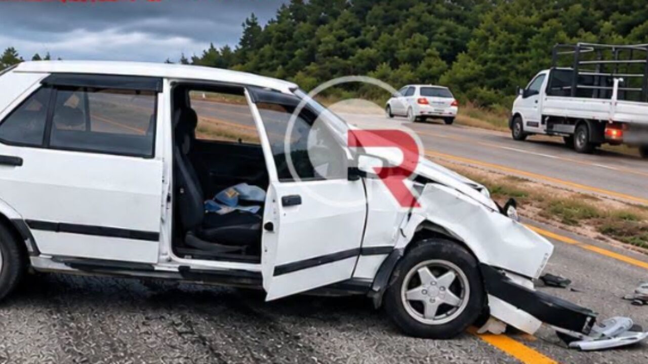 Kastamonu’da Traktör Ile Otomobil Çarpıştı Yaralılar Var 1