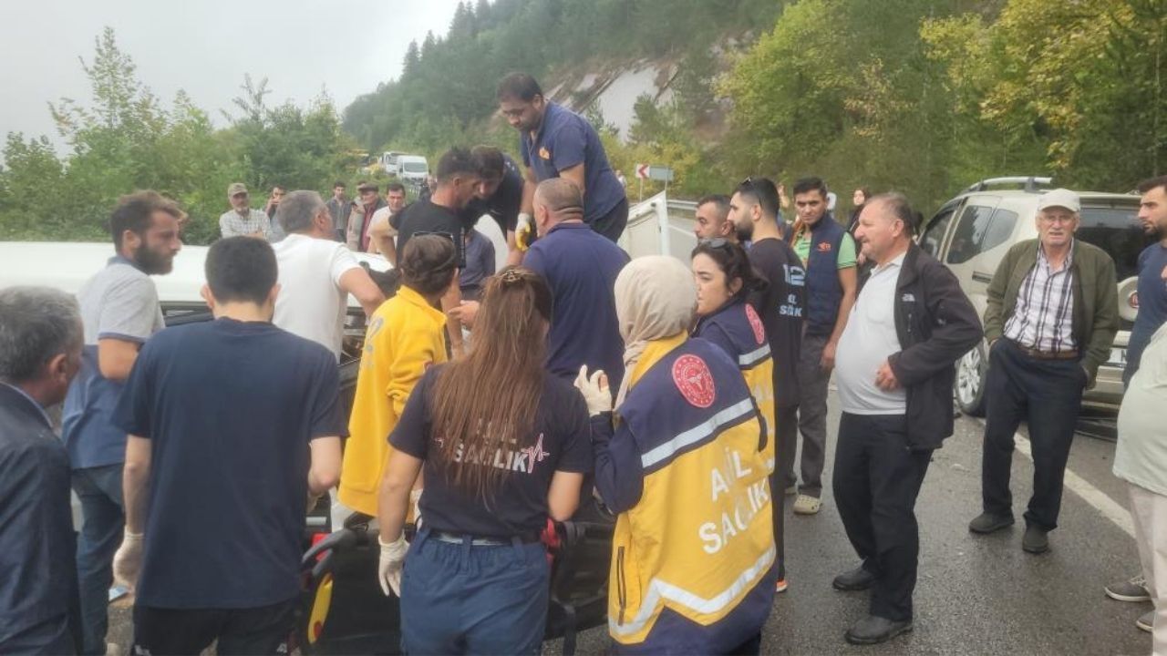 Kastamonu’daki Kazada 1’I Bebek 7 Kişi Yaralanmıştı Detaylar Belli Oldu (3)