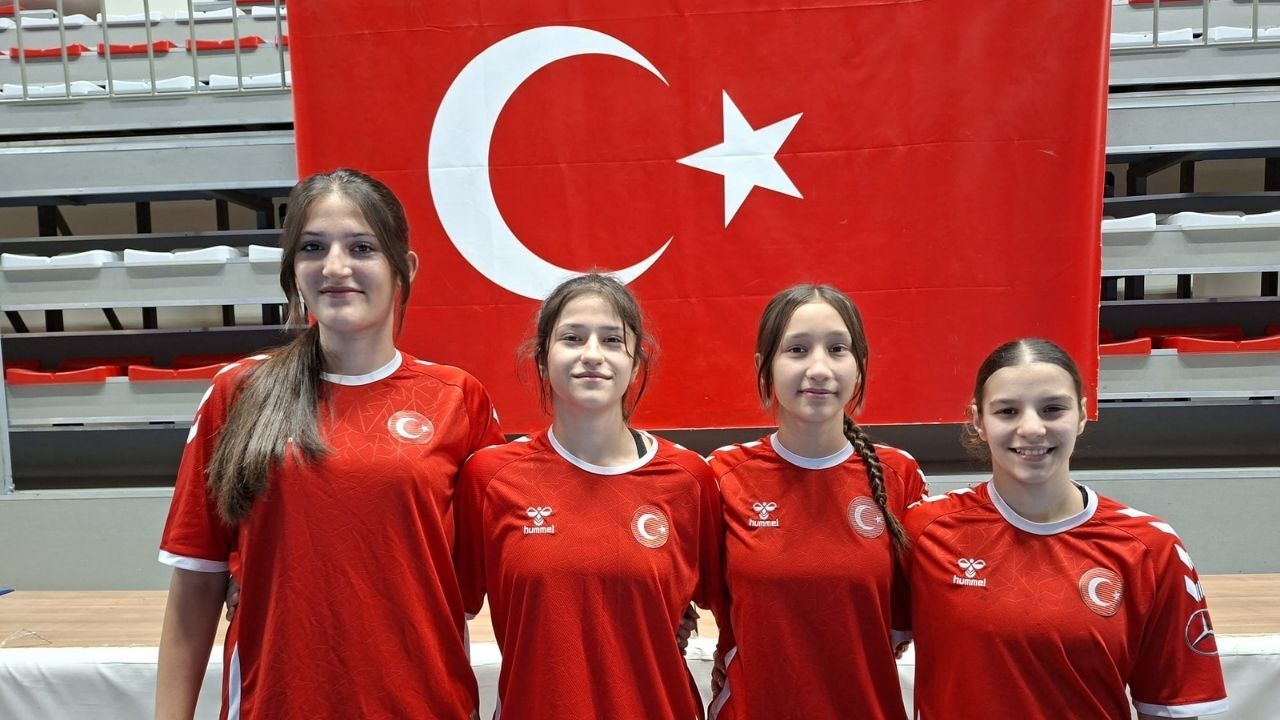 Kastamonulu Hentbolcular Milli Takım Yolunda (3)