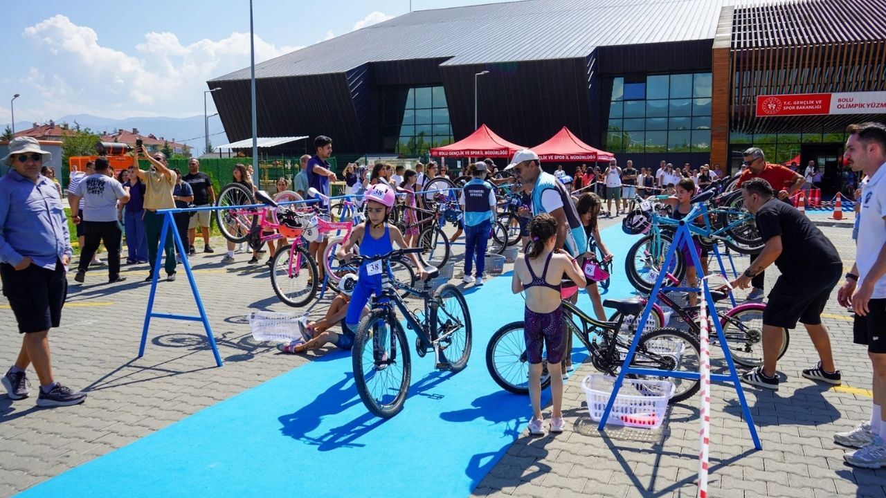 Kastamonulu Sporcular Bolu’daki Triatlon Yarışına Katıldı (3)
