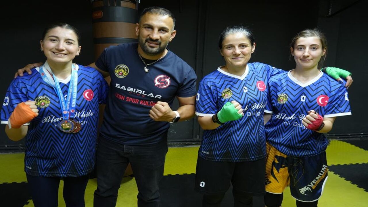 Kick Boksla Ilgilenen 42 Yaşındaki Nurcan Baştan (2)