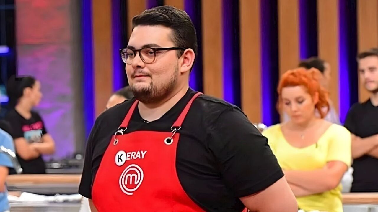 Masterchef’in Sevilen Şefi Siyasete Adım Attı! 2