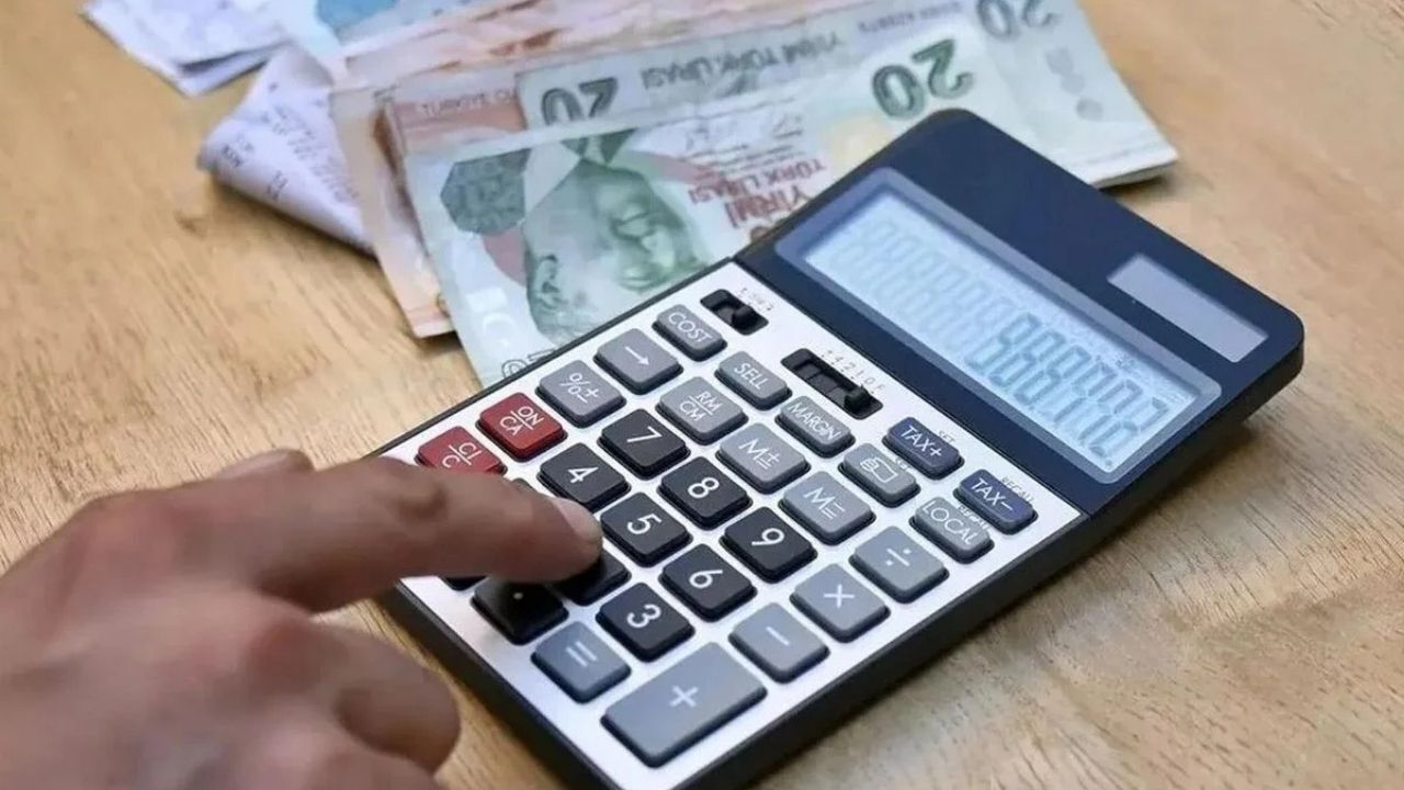 Memur Ve Emeklinin Zam Hesabı Değişti İşte Meslek Meslek Tahmini Maaşlar