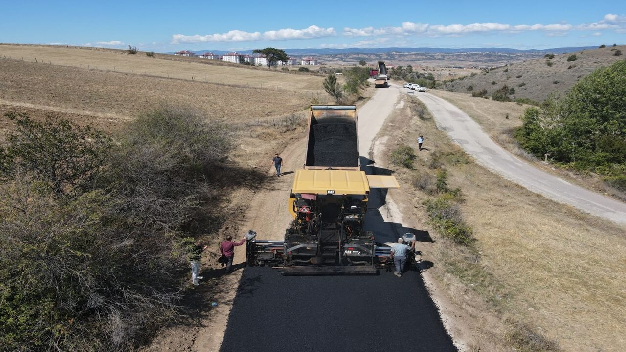 Taşköprü Asfalt Yolu (1)