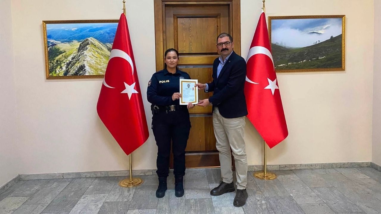 Taşköprü’de Festivalin Kahramanlarına Başarı Belgesi (6)