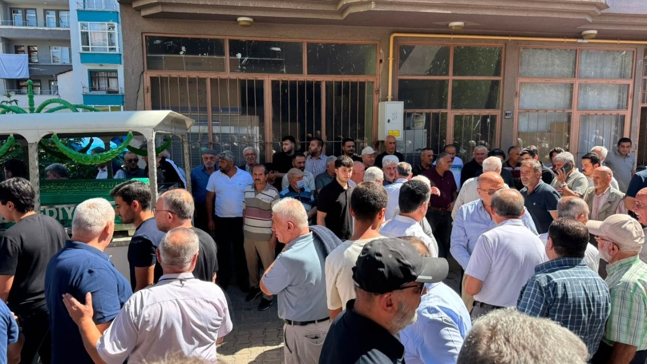 Taşköprü’de Hacı Mahiye Acar Dualarla Son Yolculuğuna Uğurlandı (1)