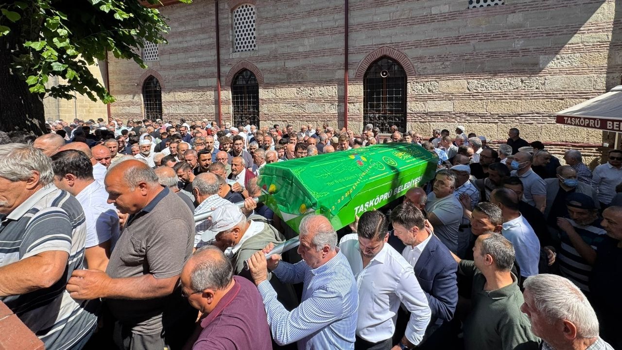 Taşköprü’de Nebahat Balcıoğlu Toprağa Verildi (3)