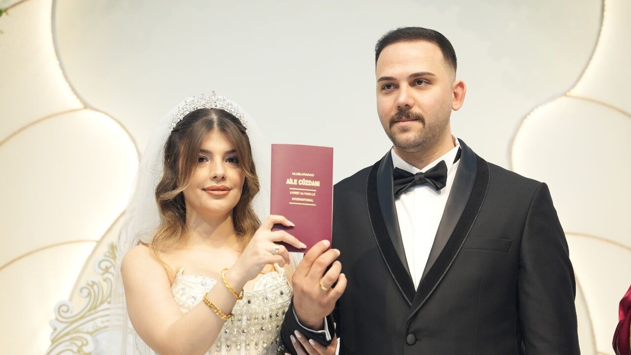 Tosya’da Görkemli Gece Başkan Kavaklıgil Kardeşinin Nikâhını Kıydı 3