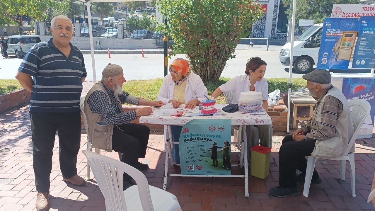 Tosya’da Halk Sağlığı Haftası Etkinliğine Büyük Ilgi (2)