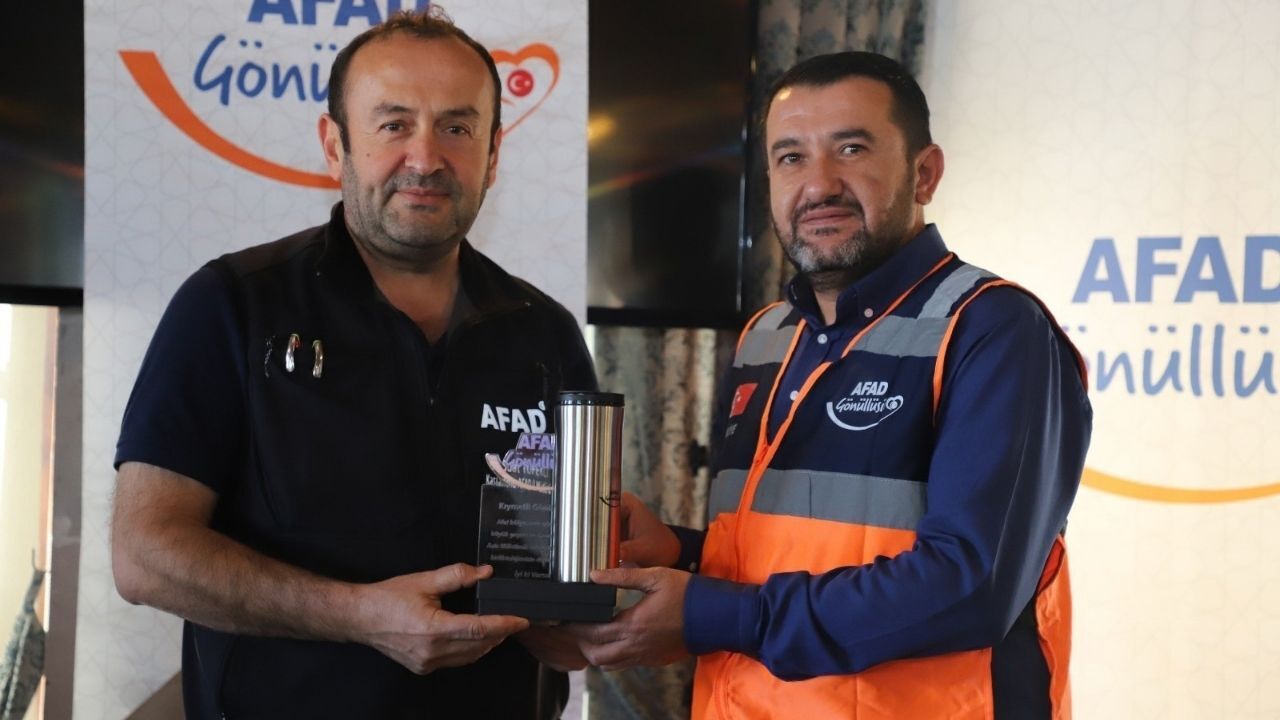 Afad Gönüllüsü (6)