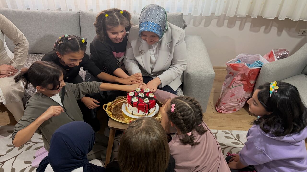 Bakan Yardımcısı Leman Yenigün (8)