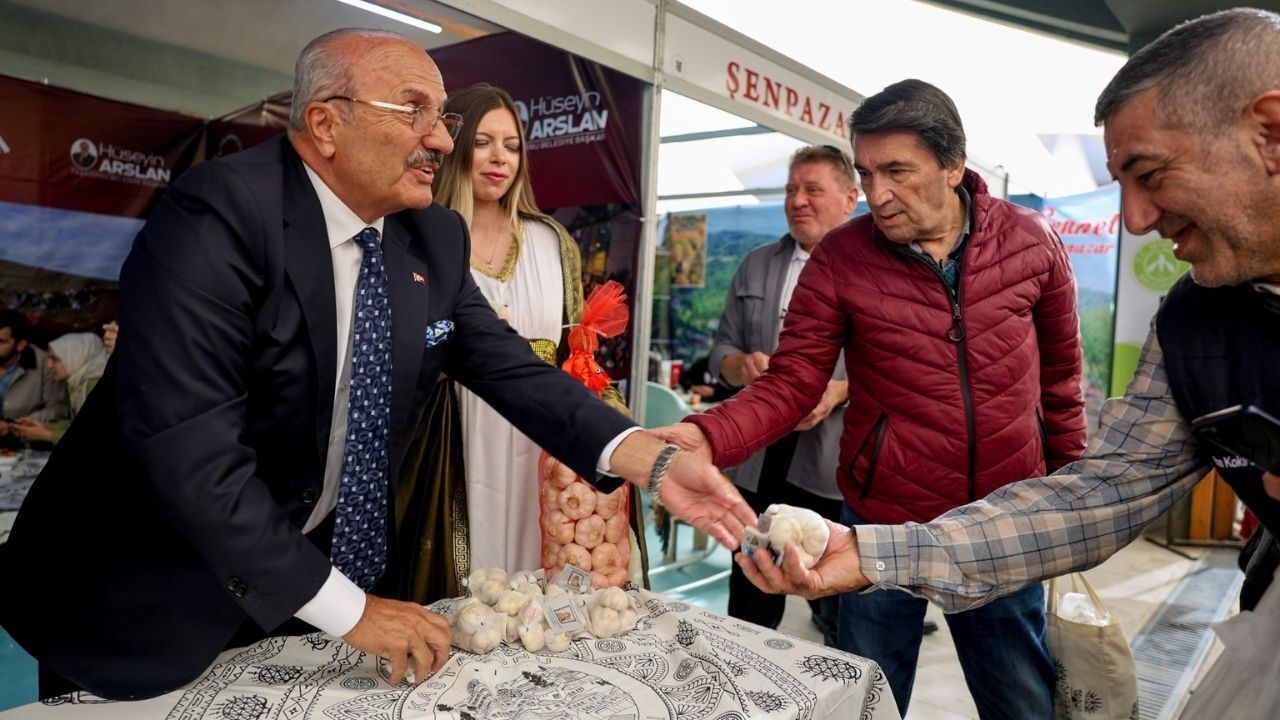 Başkentte Taşköprü Sarımsağına Yoğun Ilgi (3)