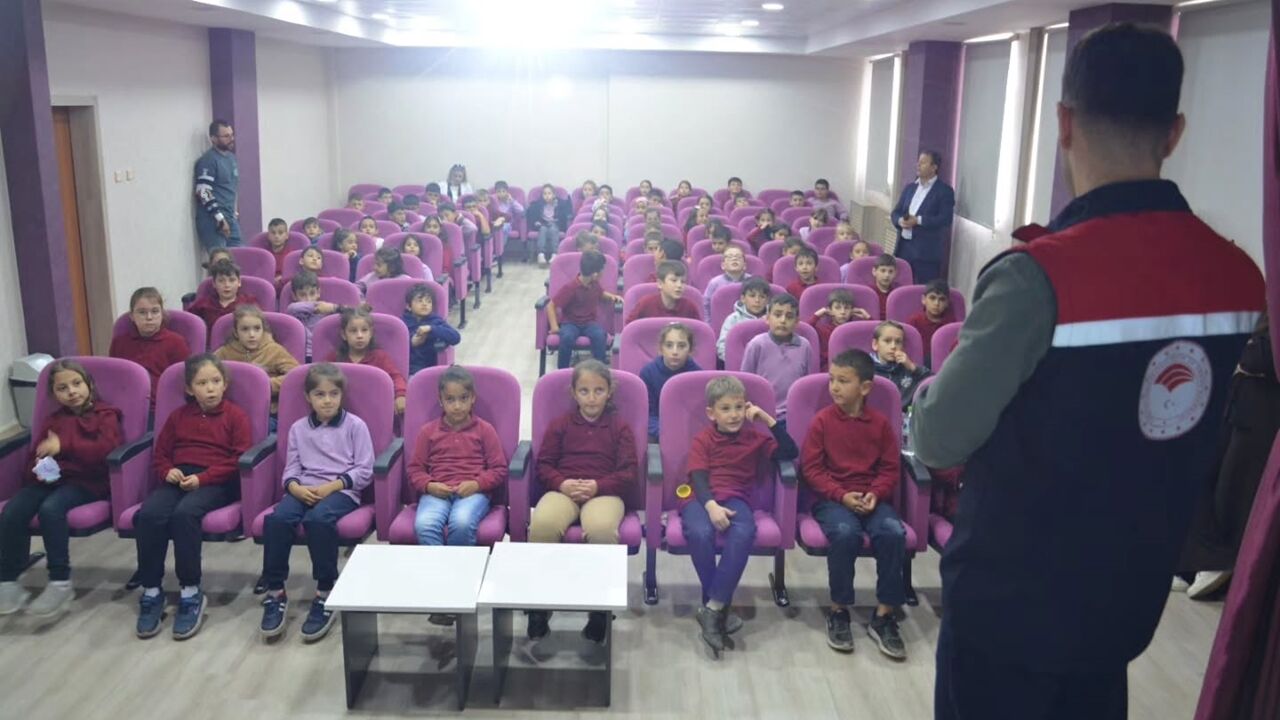 Çocuklara Israf Anlatıldı (1)