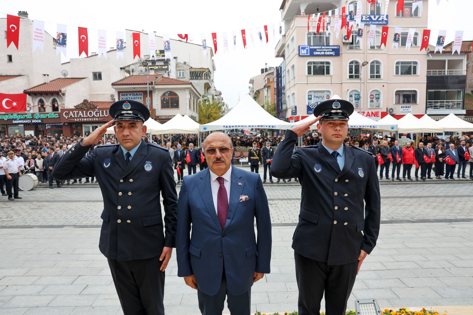 Cumhuriyet 103'Üncü Yıl Taşköprü (5)