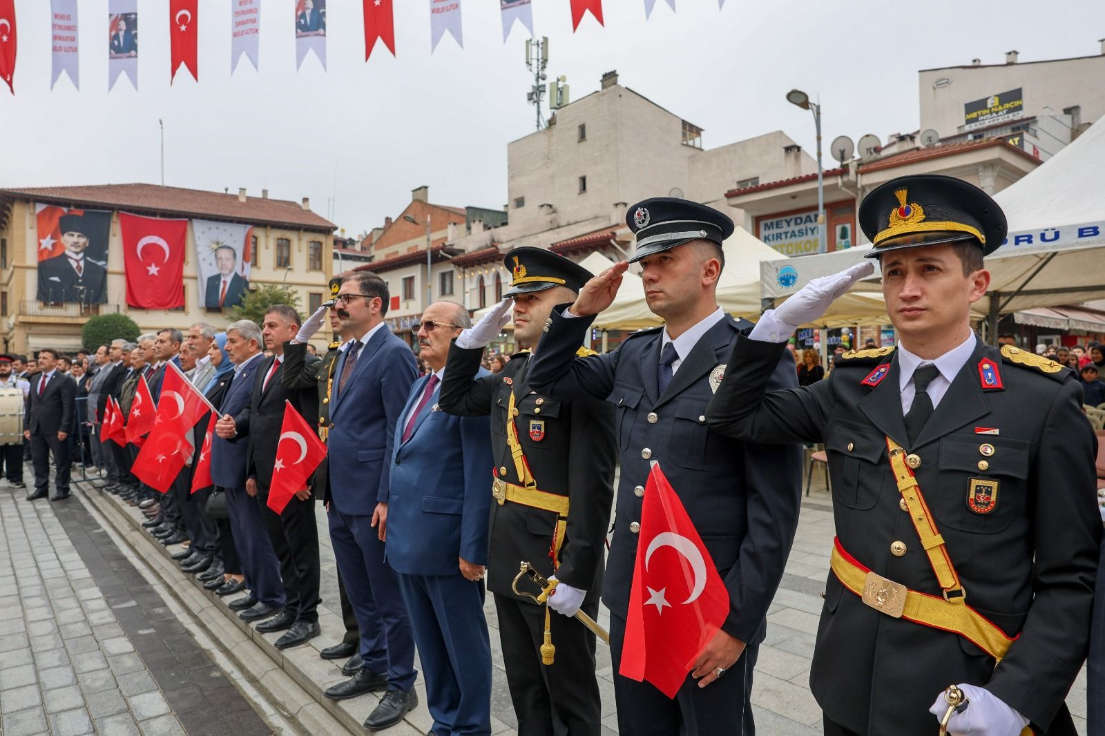 Cumhuriyet 103'Üncü Yıl Taşköprü (6)