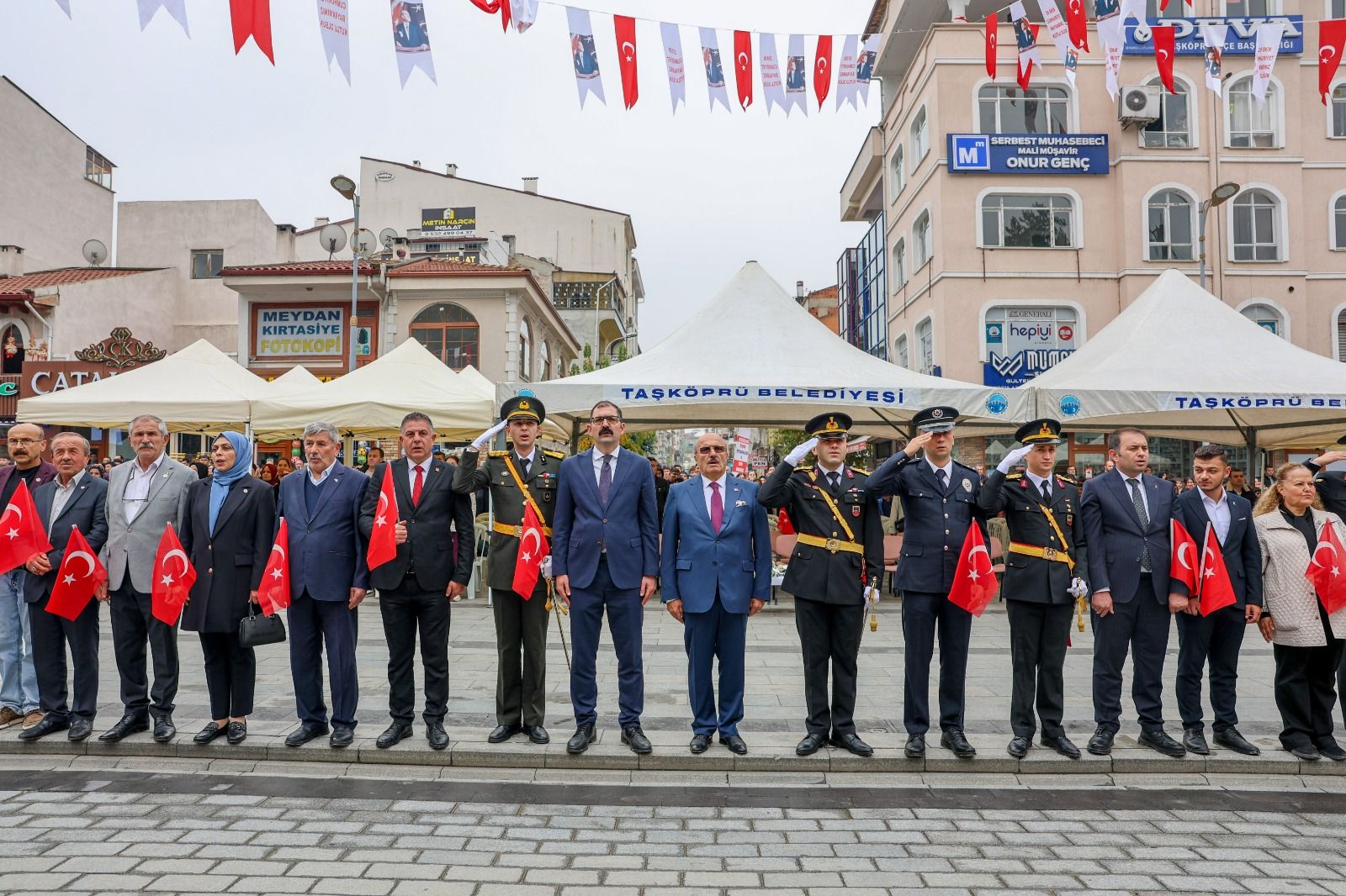 Cumhuriyet 103'Üncü Yıl Taşköprü (8)