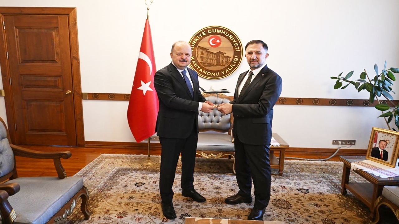 Dr. Mehmet Demiroğlu, Vali Meftun Dallı (1)