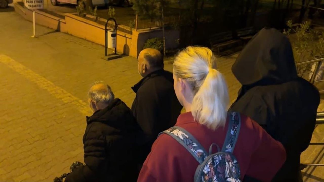 Fuhuş Operasyonu 72 Yaşında Çapkınlık Yaparken Yakalandı (4)
