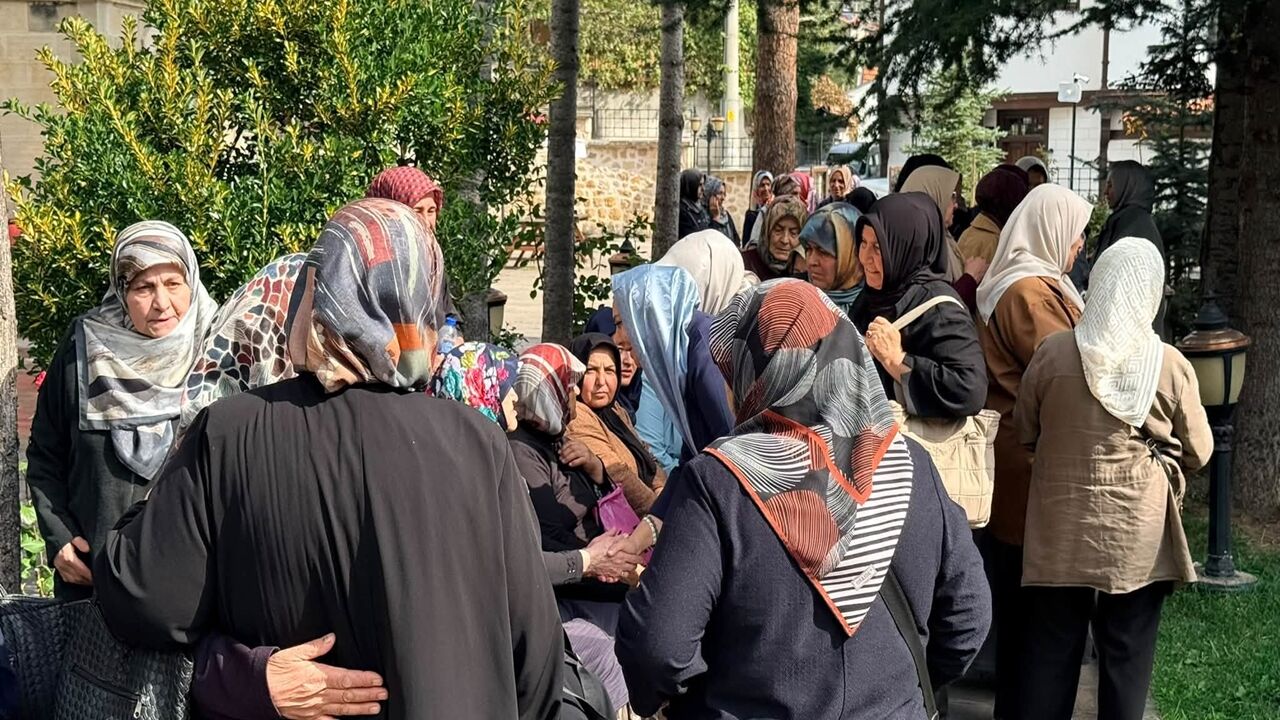 Hacı Orhan Köse Toprağa Verildi (2)