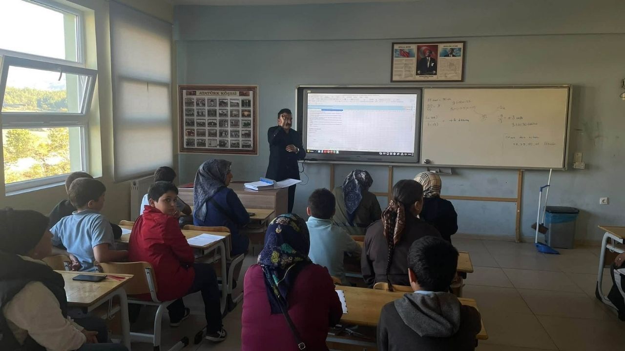 Hanönü Erasmus (1)
