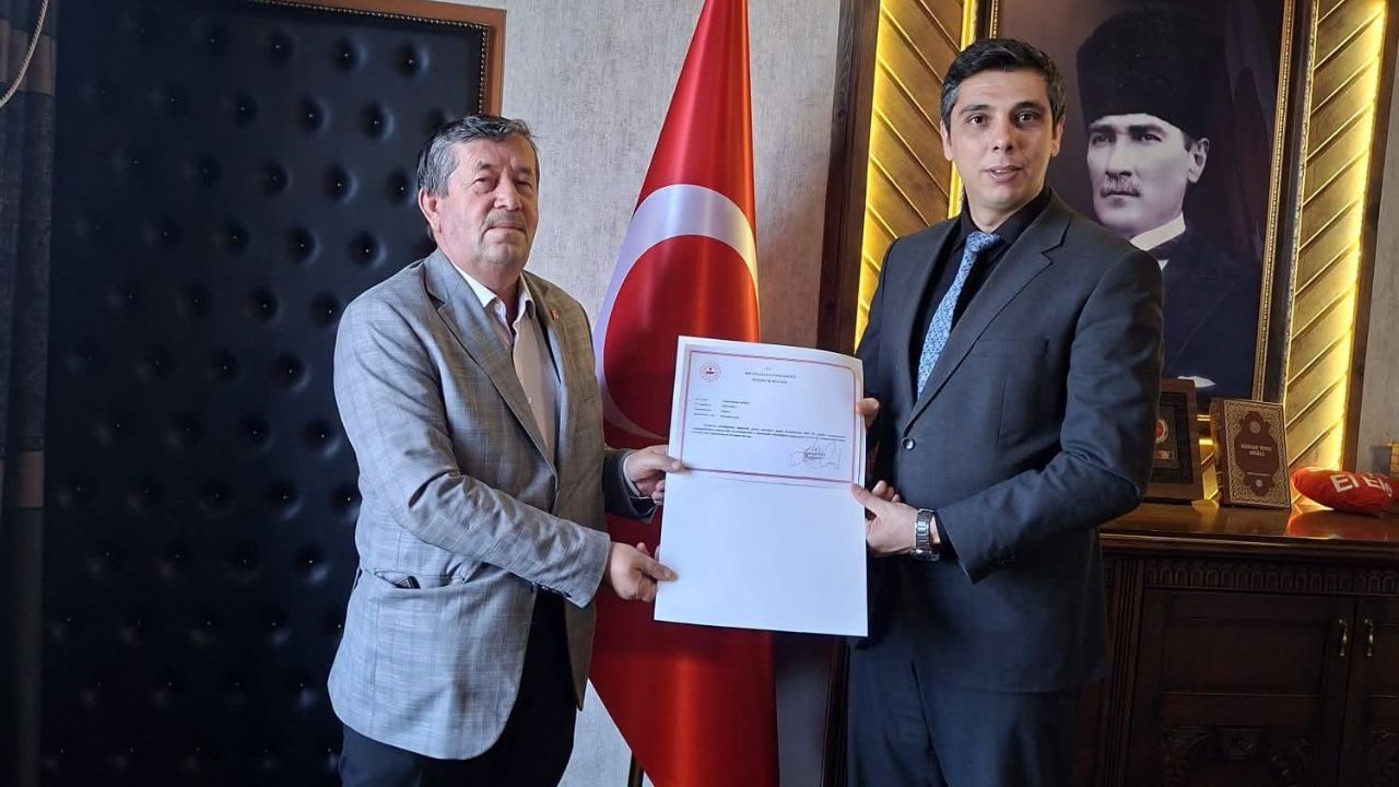 İhsangazi'de örnek davranışa Kaymakam Cevizci'den teşekkür belgesi