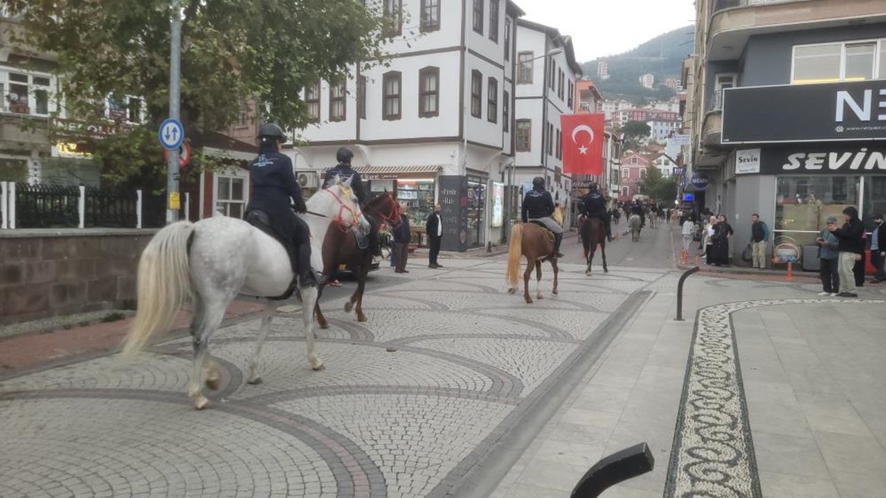 Inebolu Atlılar Bayrak (2)