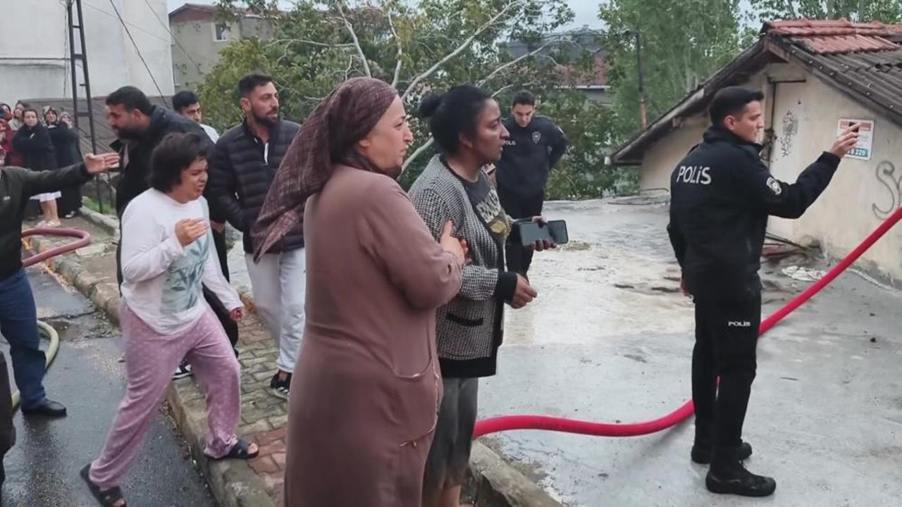 Istanbulda Feci Olay Yangın 12 Yaşında (4)