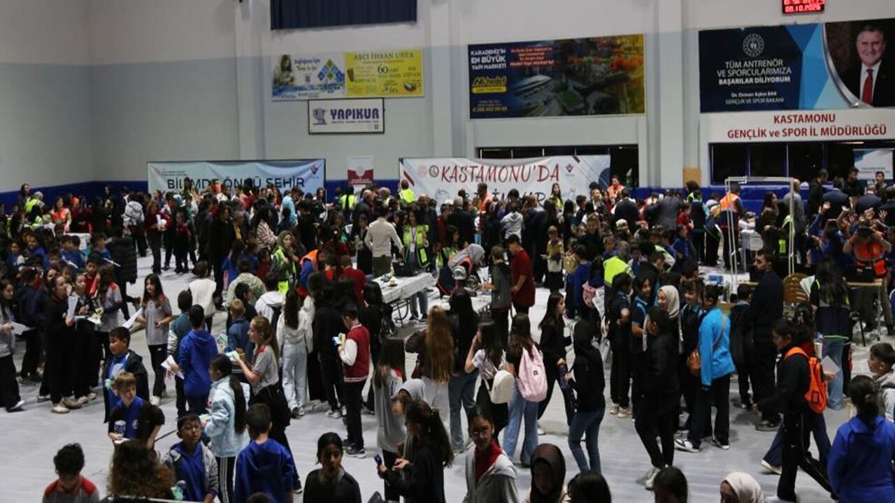 Kastamonu Bilim Şenliği Vali (1)