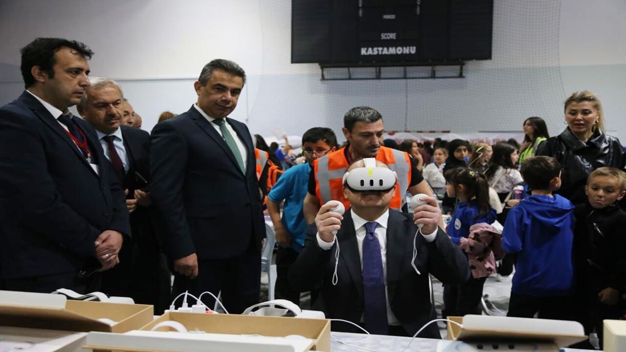 Kastamonu Bilim Şenliği Vali (4)