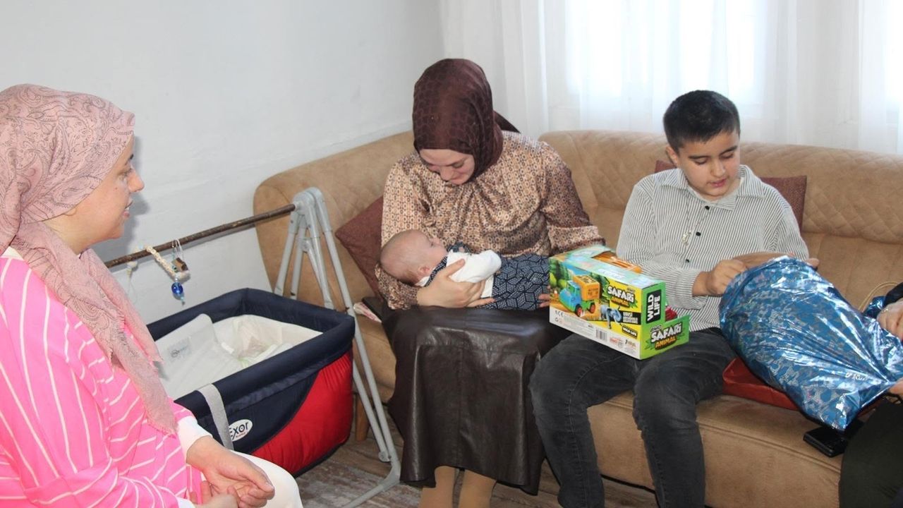 Kastamonu Da Gönüllere Dokunan Ziyaret (2)