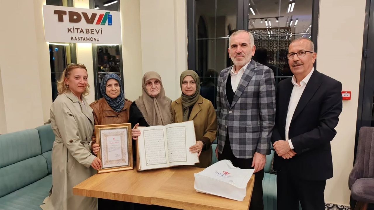 Kastamonu Kitabevine Destek (2)