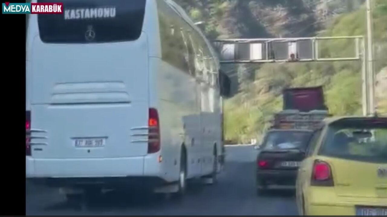 Kastamonu Otobüsü Hatalı Sollama (2)