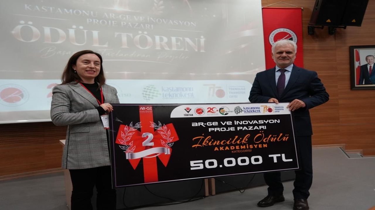 Kastamonu Üniversite Ödül Yarıyma (3)