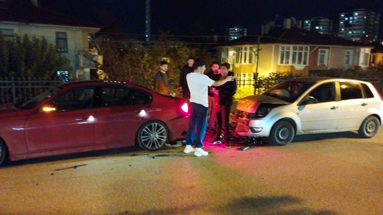 Kastamonu'da Akşam Saatlerinde Korkutan Kaza